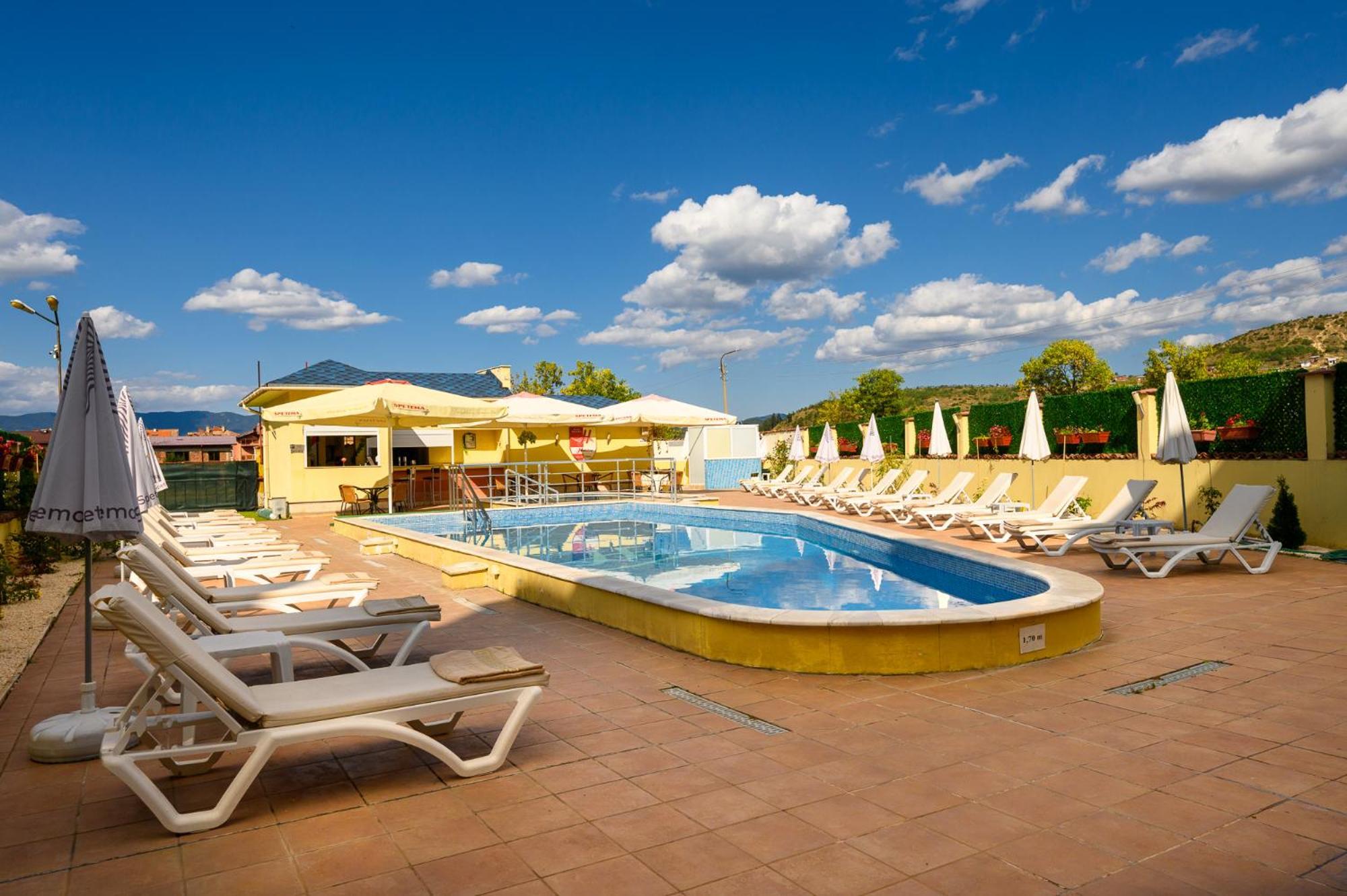 Spa Hotel Holiday Velingrad Buitenkant foto
