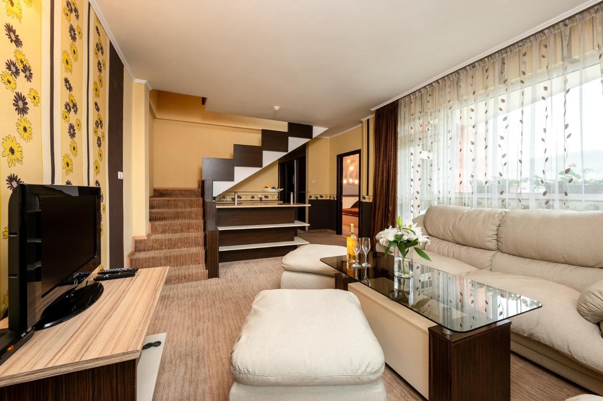 Spa Hotel Holiday Velingrad Buitenkant foto
