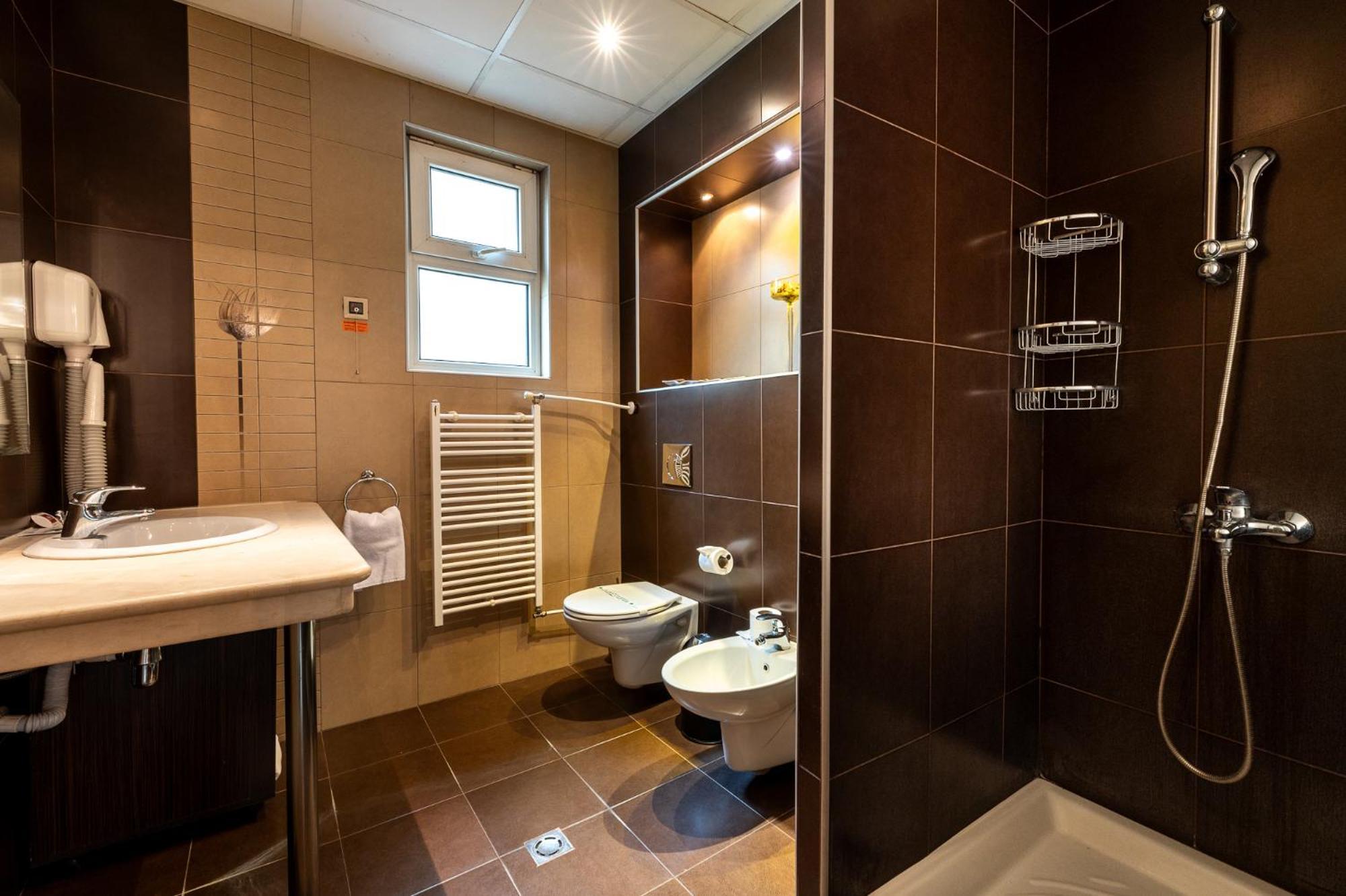 Spa Hotel Holiday Velingrad Buitenkant foto