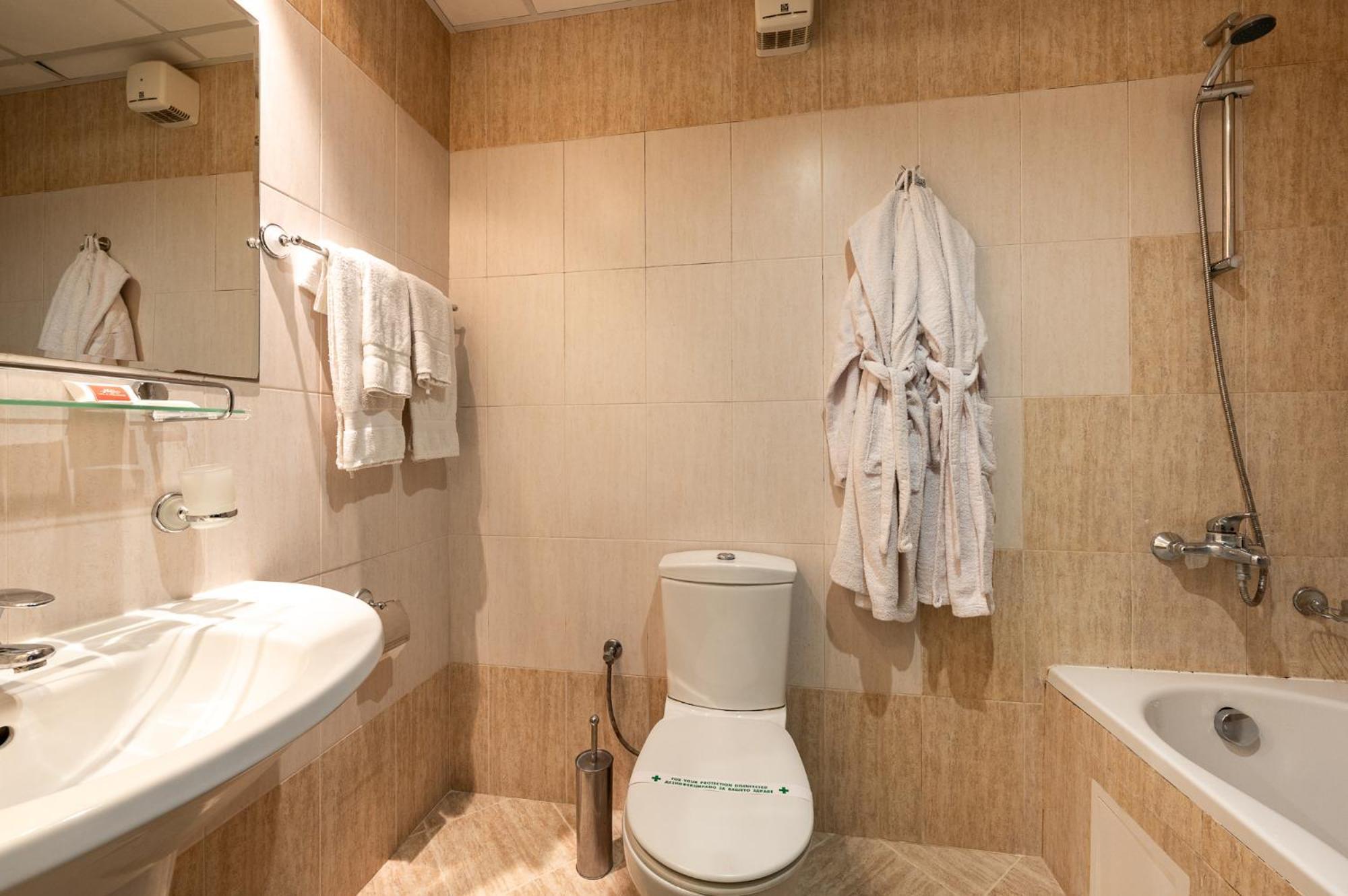 Spa Hotel Holiday Velingrad Buitenkant foto