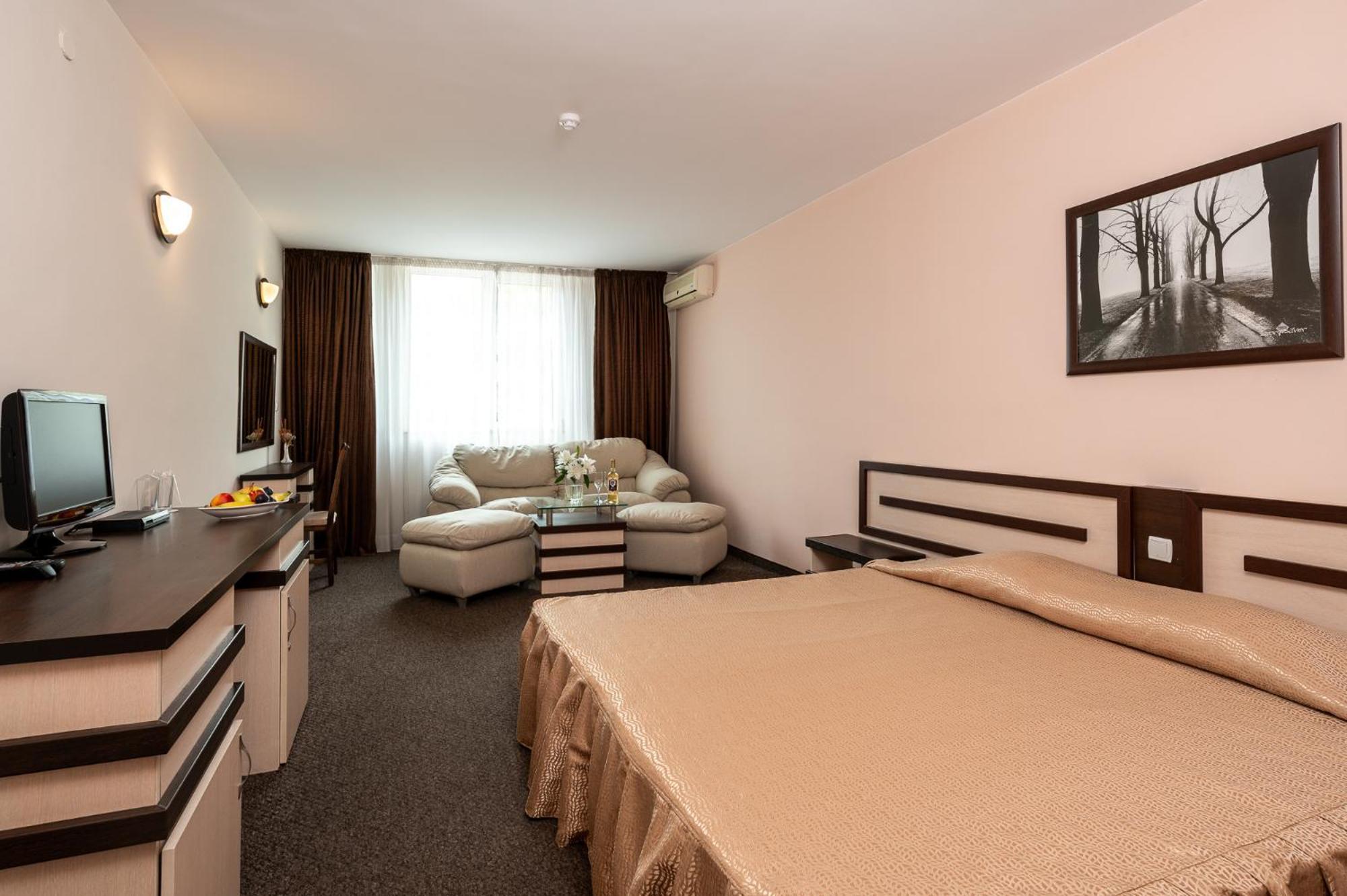 Spa Hotel Holiday Velingrad Buitenkant foto