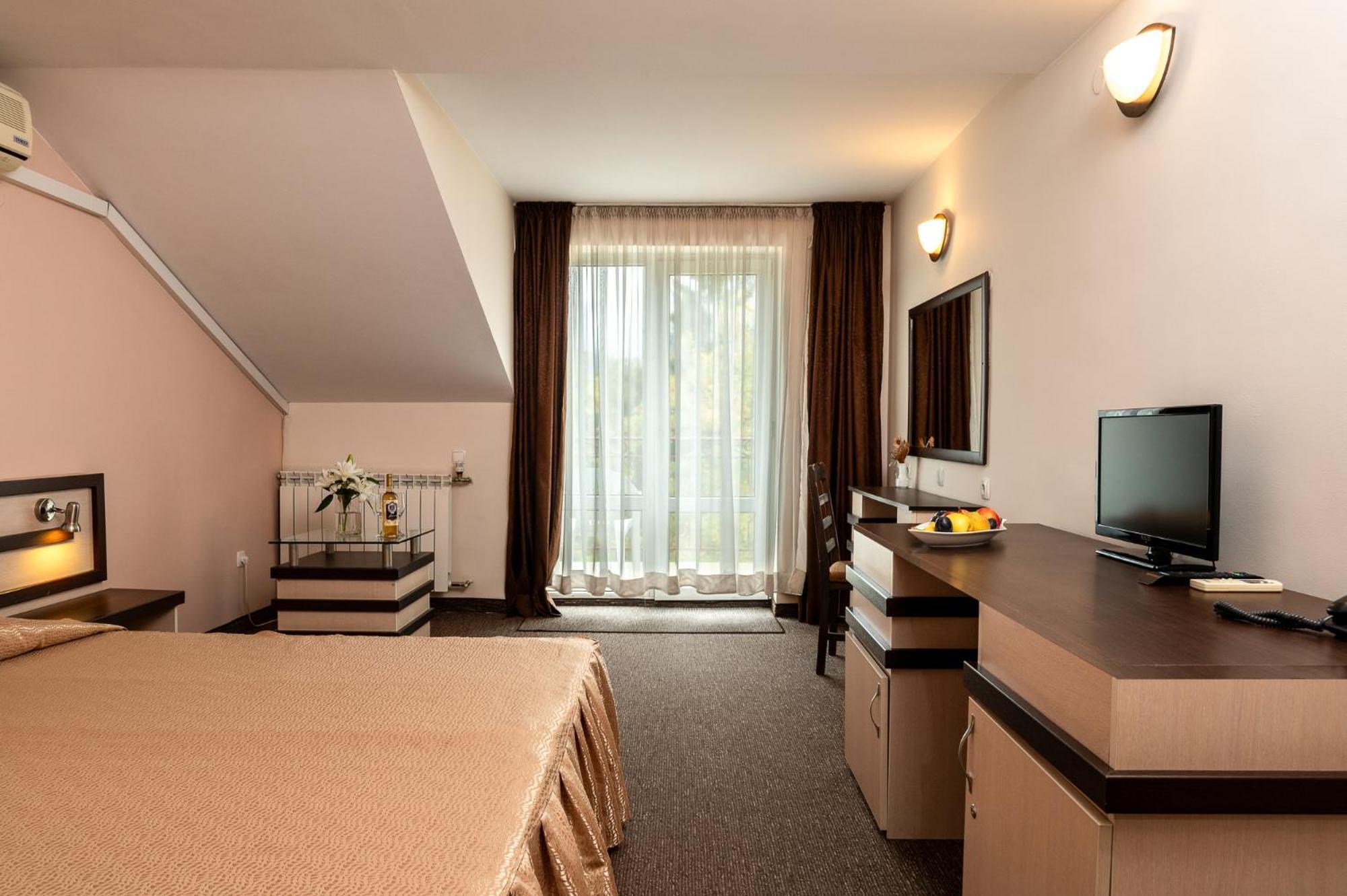 Spa Hotel Holiday Velingrad Buitenkant foto